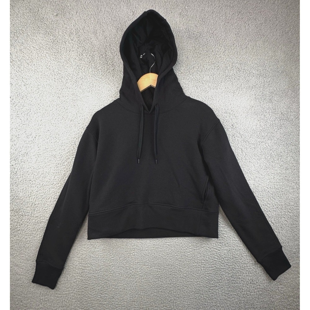 Public Rec Luxe Fleece Cropped Hoodie Womens Medium Black Pullover NWT